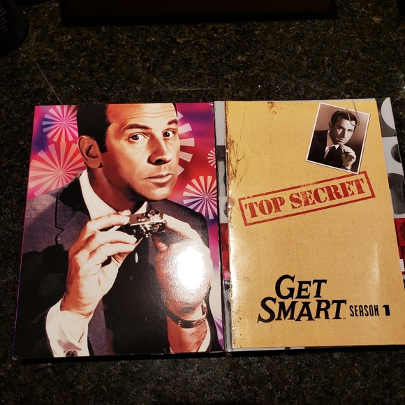 Get Smart dvd set. - Picture 10 of 10